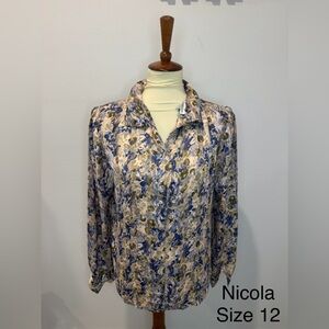 NICOLA Floral Button-Front Blouse in Blue, Olive, Cream